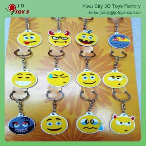 Emoji منتجات 4.1 سم Emoji المفاتيح البلاستيكية للعبة كبسولة