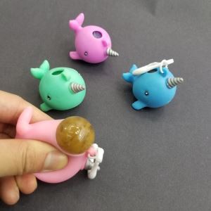 كرة ضغط شبكية على شكل Narwhal