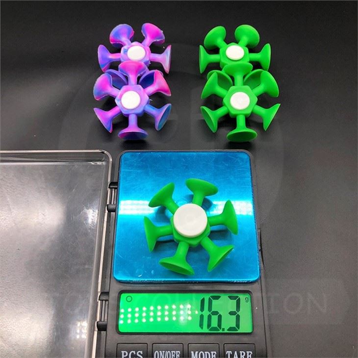 Suction Spinner Toy