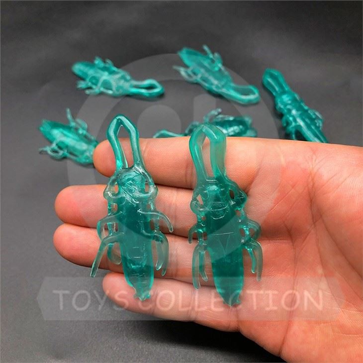Finger Slingshot Flying Insect Toy
