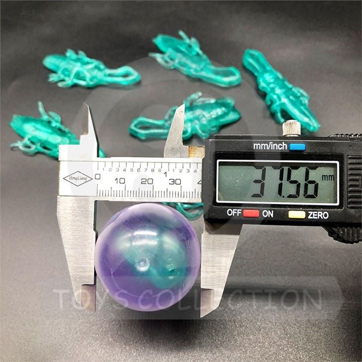 Finger Slingshot Flying Insect Toy