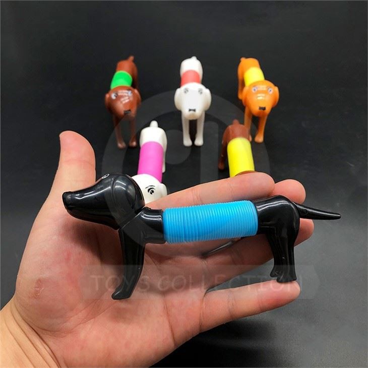 Stretch Pipe Dog